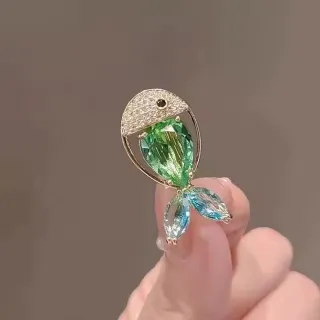 Colorful Crystal Zircon Fish Brooch/Pin